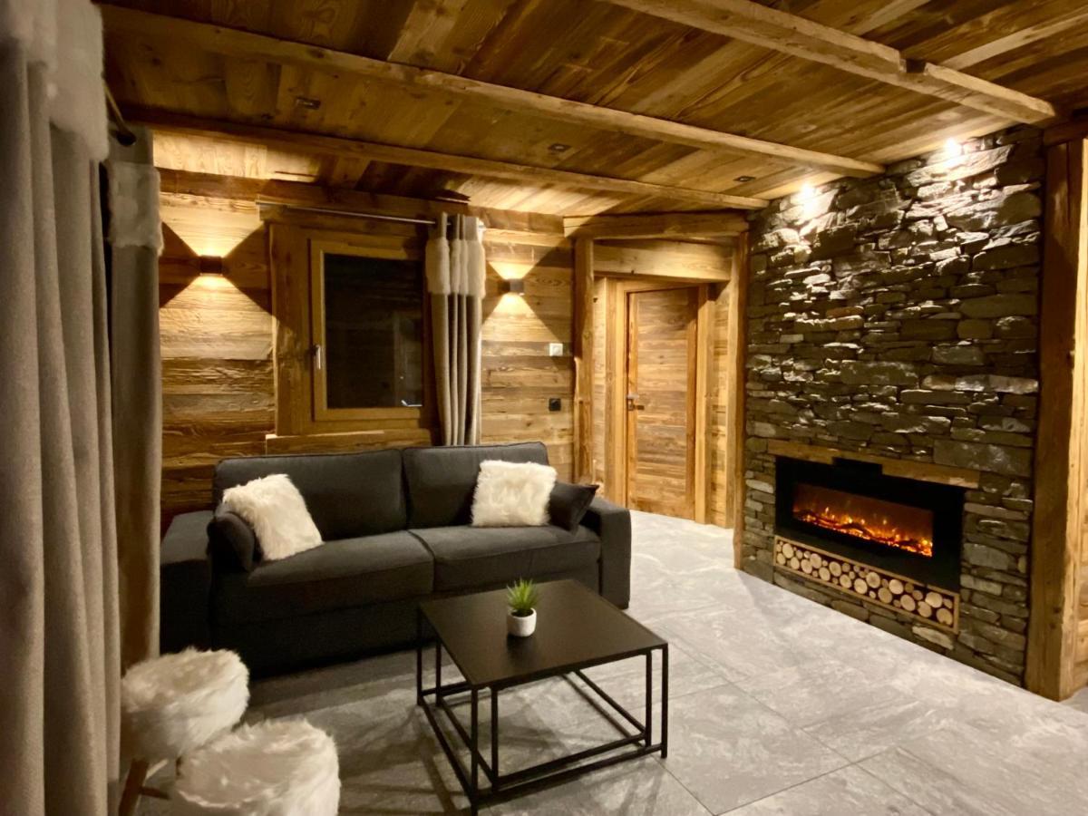 Chalet Les Cocales Residence Sejour Et Nuitees B&B - Appartement Pin Cembro Bessans Bagian luar foto