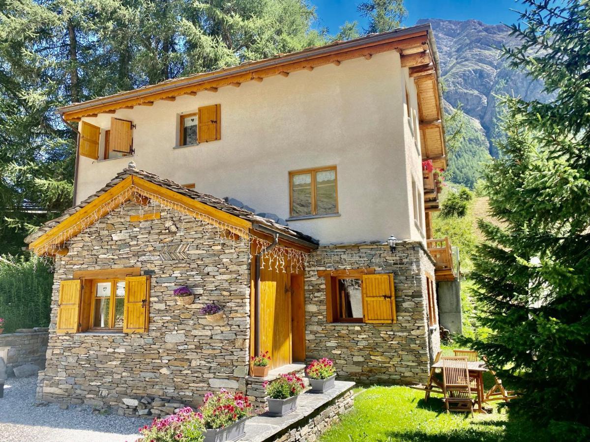 Chalet Les Cocales Residence Sejour Et Nuitees B&B - Appartement Pin Cembro Bessans Bagian luar foto