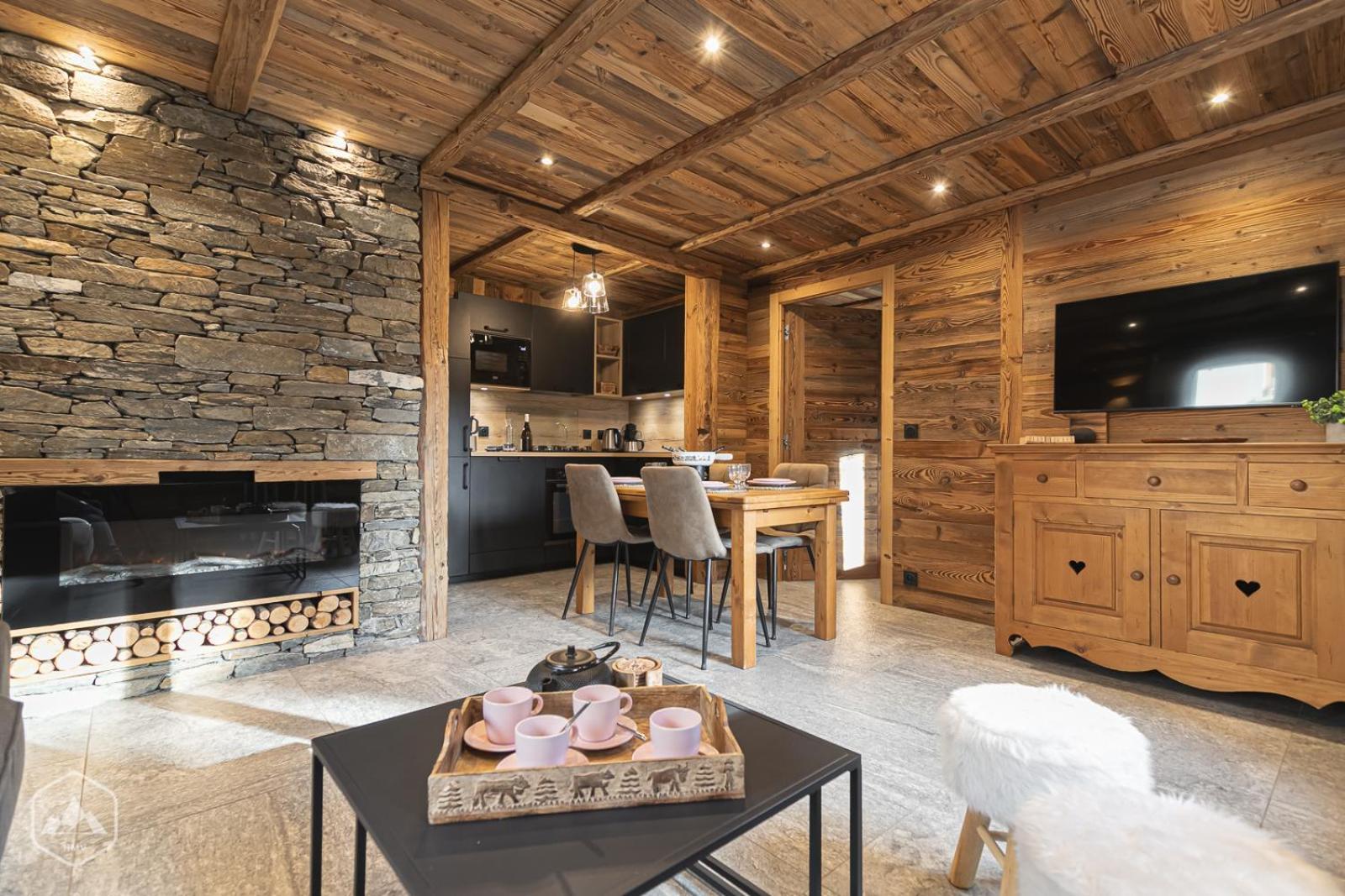 Chalet Les Cocales Residence Sejour Et Nuitees B&B - Appartement Pin Cembro Bessans Bagian luar foto
