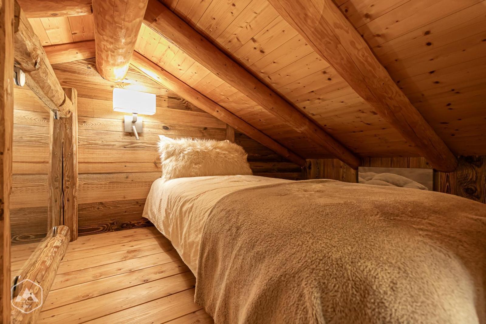 Chalet Les Cocales Residence Sejour Et Nuitees B&B - Appartement Pin Cembro Bessans Bagian luar foto